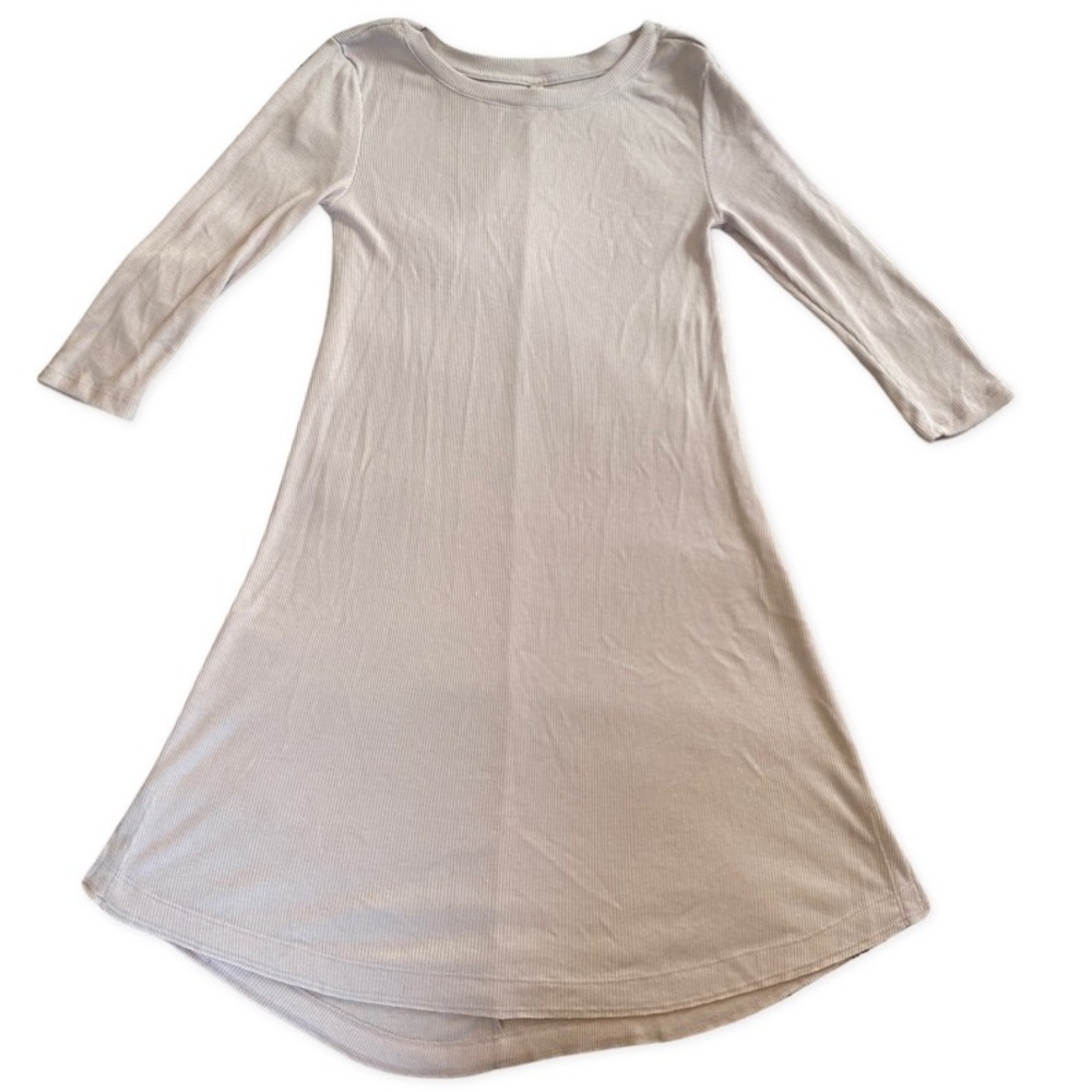 Light purple half sleeve dress size small barely worn